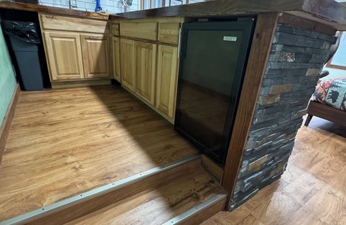 Longtown Apartment | Cozy Waterfront Studio with hot tub in Longtown