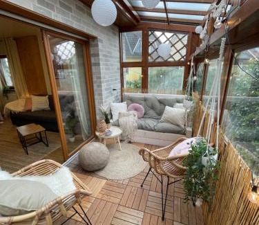 Kaunitz Apartment | Cozy Wilkipartment bis 4 Pers - Hund - Netflix - WLAN - Wintergarten - Coffeebar - Popcorn