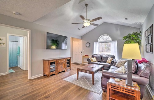 Winston - Salem House | Cozy Winston-Salem Home Near Parks and Golfing!