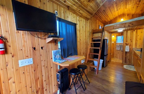 La Push House | Cozy, yet spacious, small home on the deck