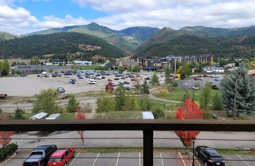 Kellogg Condo | Cozy1 Bedroom, 2 Queen size bed Penthouse in The Ridge at Silver Mountain