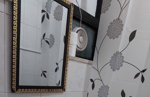 Jabal Al-Hussein Apartment | CozyHome
