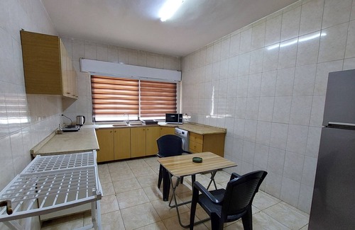 Jabal Al-Hussein Apartment | CozyHome