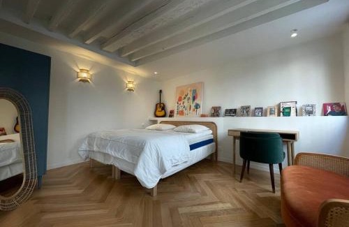 Quartier de Rochechouart Apartment | CozyStudioParis-Montmartre-Opera
