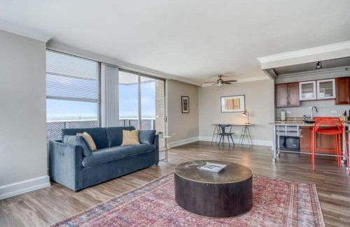Old Louisville Apartment | CozySuites 800 Tower 1BR with gym! 23