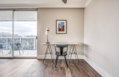 Old Louisville Apartment | CozySuites 800 Tower 1BR w/gym! 20