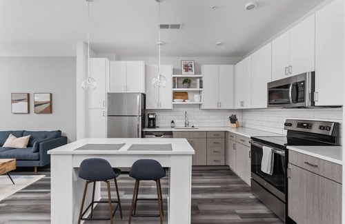 Cole-Noble District Apartment | Cozysuites Spacious 1BR Near Whole Foods