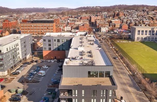 Lower Lawrenceville Apartment | Cozysuites Trendy SDO Lawrenceville