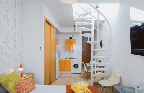 San Felipe Neri Apartment | COZZY CENTER STUDIO WITH TERRACE