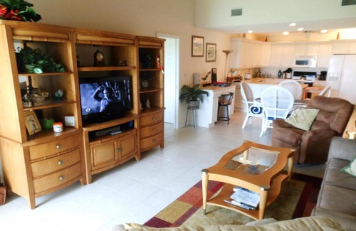 Fort Pierce House | CP 423 Ocean View Condo - Welcome to Paradise