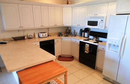 Fort Pierce House | CP 423 Ocean View Condo - Welcome to Paradise