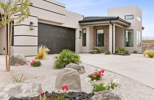 Hurricane House | CR 1622 - Pitch Perfect - Golf Course Views - Spa