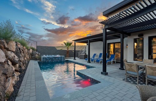 Hurricane House | CR 1625 - Designer Golf Course Haven - Pool - Hot Tub