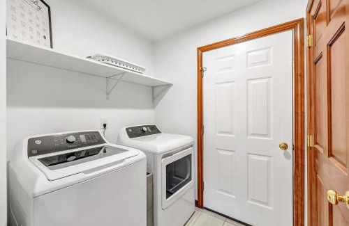 De Pere House | CR East River House