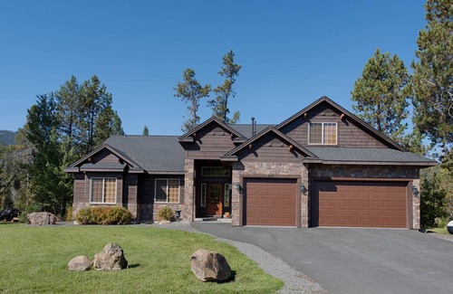 Donnelly House | Crane Shores by Casago Mccall - Donerightmanagement