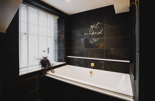 Bowness-on-Windermere Hotel | Cranleigh Boutique