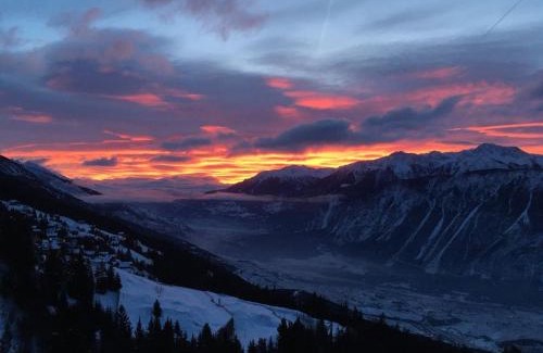 Crans-Montana Apartment | Crans-Montana Stunning Southview Flat