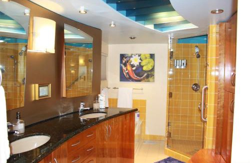 Port Angeles House | Crash Pad Bed and Breakfast