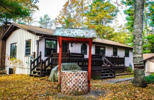 St Germain House | Crazy Loon Lodge