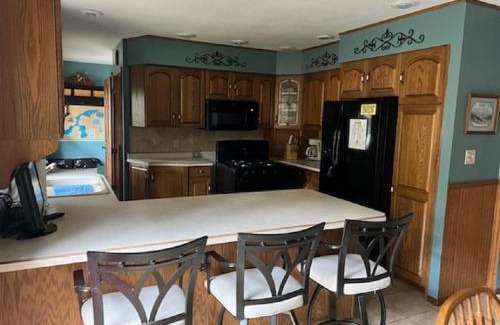 St Germain House | Crazy Loon Lodge