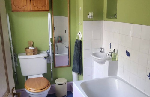 Port Talbot House | Creative Afan valley home. Ideal for families, friends, pets & mountain bikes.