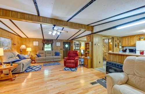 Sylva House | Creek Access and Spacious Yard Quiet Sylva Home!