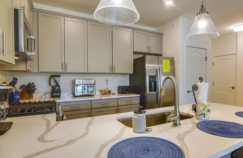 Rehoboth Beach Condo | Creek Access & Balcony: Lewes Home Near Beaches