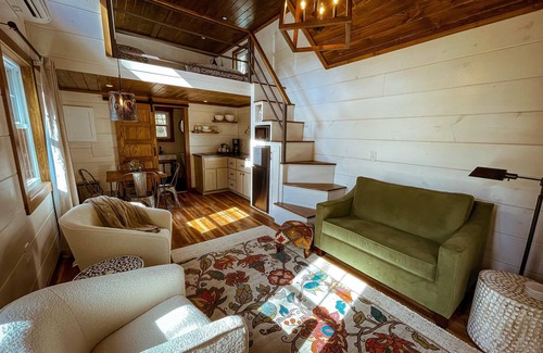 Old Fort Cabin | Creek Cabin