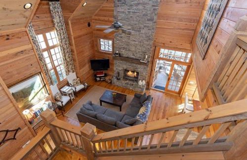 Sapphire House | Creek House
