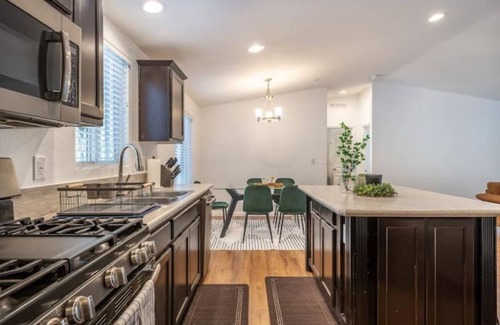 Patton House | Creek House - Water Front