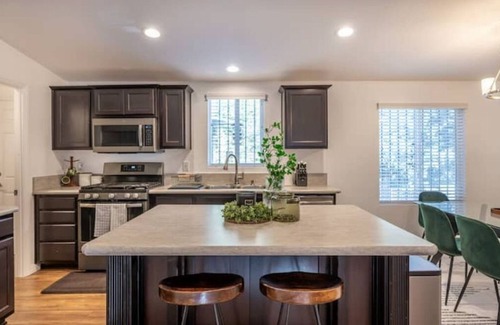 Patton House | Creek House - Water Front