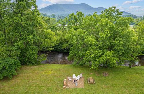 Cosby House | Creekside #3580