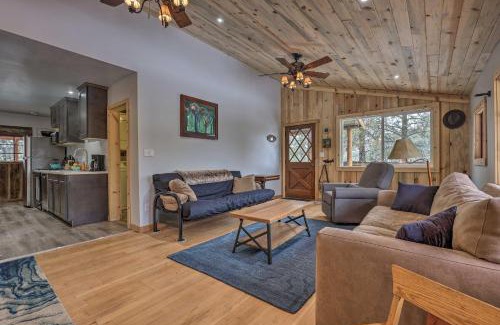 Pinehurst House | Creekside Cabin 8 Mi to Kings Canyon National Park