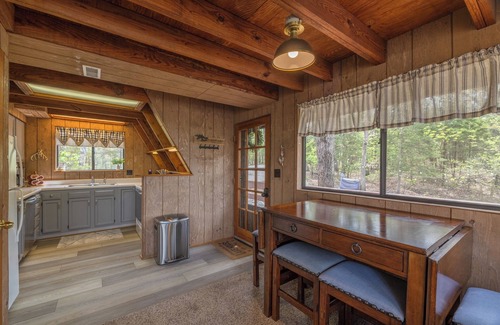 Innsbrook Ski Chalet | Creekside Cabin by Innsbrook Vacations!