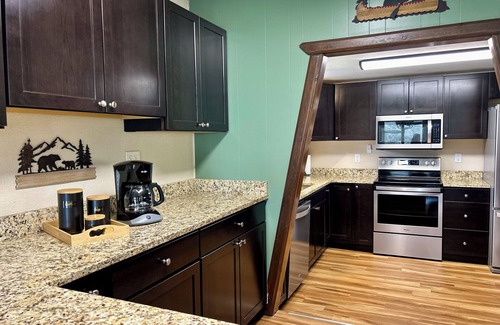 Irwin House | Creekside Cabin Snake River Fishing & OHV Access