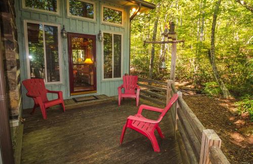 Todd House | Creekside Comfort