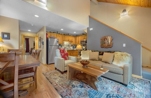 Fall River Estates Condo | Creekside Condos C (Private Hot tub) River Views!
