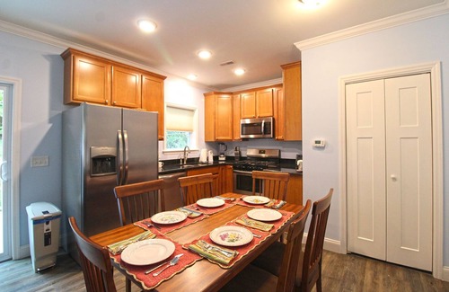 Bryson City Cabin | Creekside Delight- Bryson Village