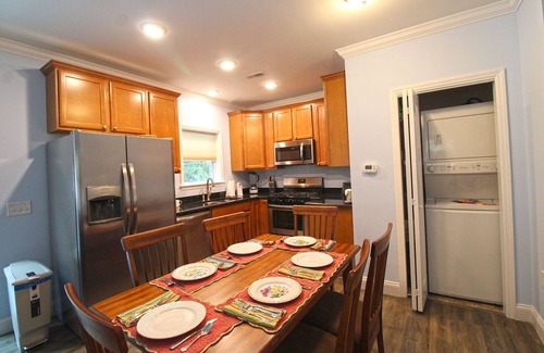 Bryson City Cabin | Creekside Delight- Bryson Village