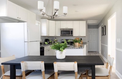 Gallatin House | Creekside Getaway - Close to DT & Lake