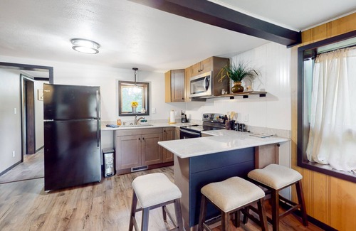 Harshaw House | Creekside Living | House in Harshaw on Bearskin Creek with firepit & fireplace