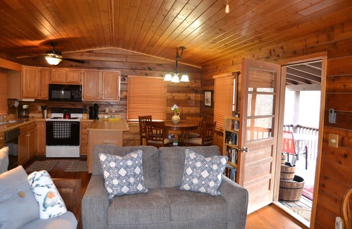 Franklin Cabin | Creekside Smoky Mountain Log Home