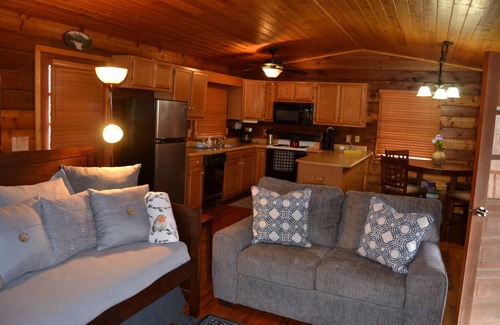 Franklin Cabin | Creekside Smoky Mountain Log Home
