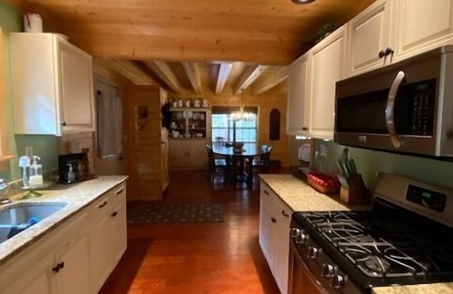 Ellijay House | Creekside Storie. Waterfalls, Hiking, Biking, Hot Tub, Creek, Creekside Storie. Hot Tub, Cohutta For.