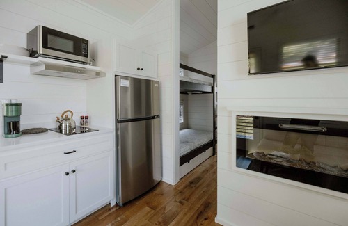 Pittman Center Cabin | Creekside Tiny Home | Trout Cabin
