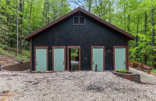 Pine Ridge House | Creekside