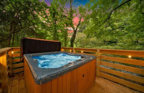 Cosby Bed & Breakfast | Creekwalk Inn Bed and Breakfast with Cabins