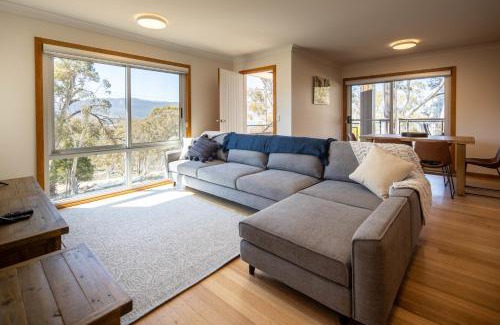 Jindabyne Apartment | Creel Bay Cottages