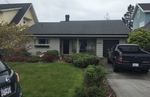 Surrey House | Crescent beach house 2bed 2bath