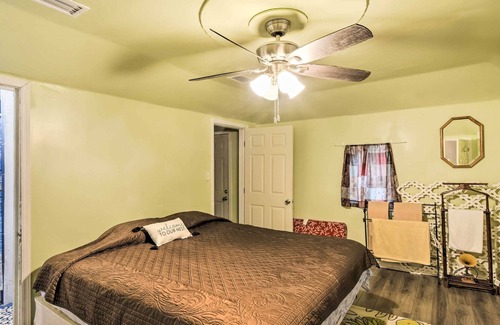 Fruitland House | Crescent City Hideaway w/ Screened Porch!